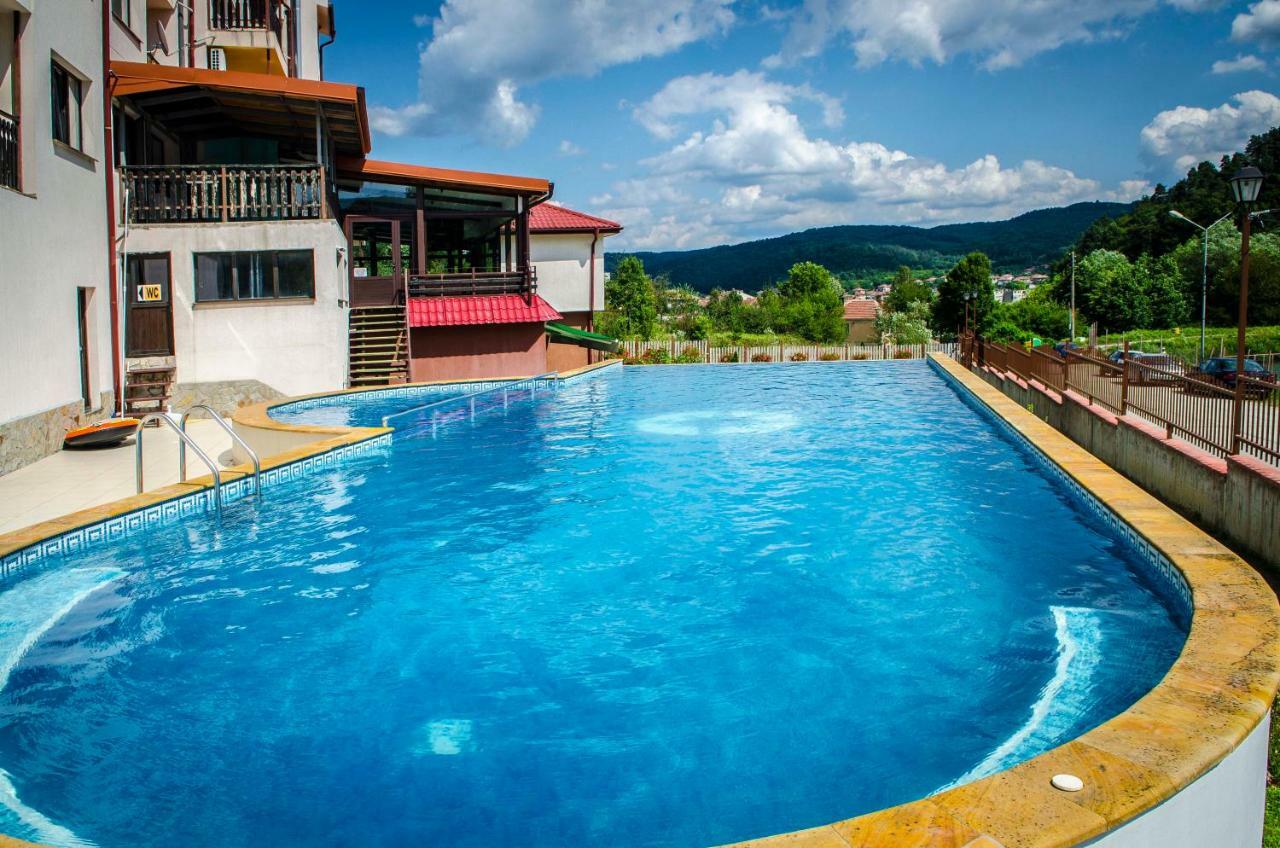 Tryavna Lake Hotel & Spa Zewnętrze zdjęcie